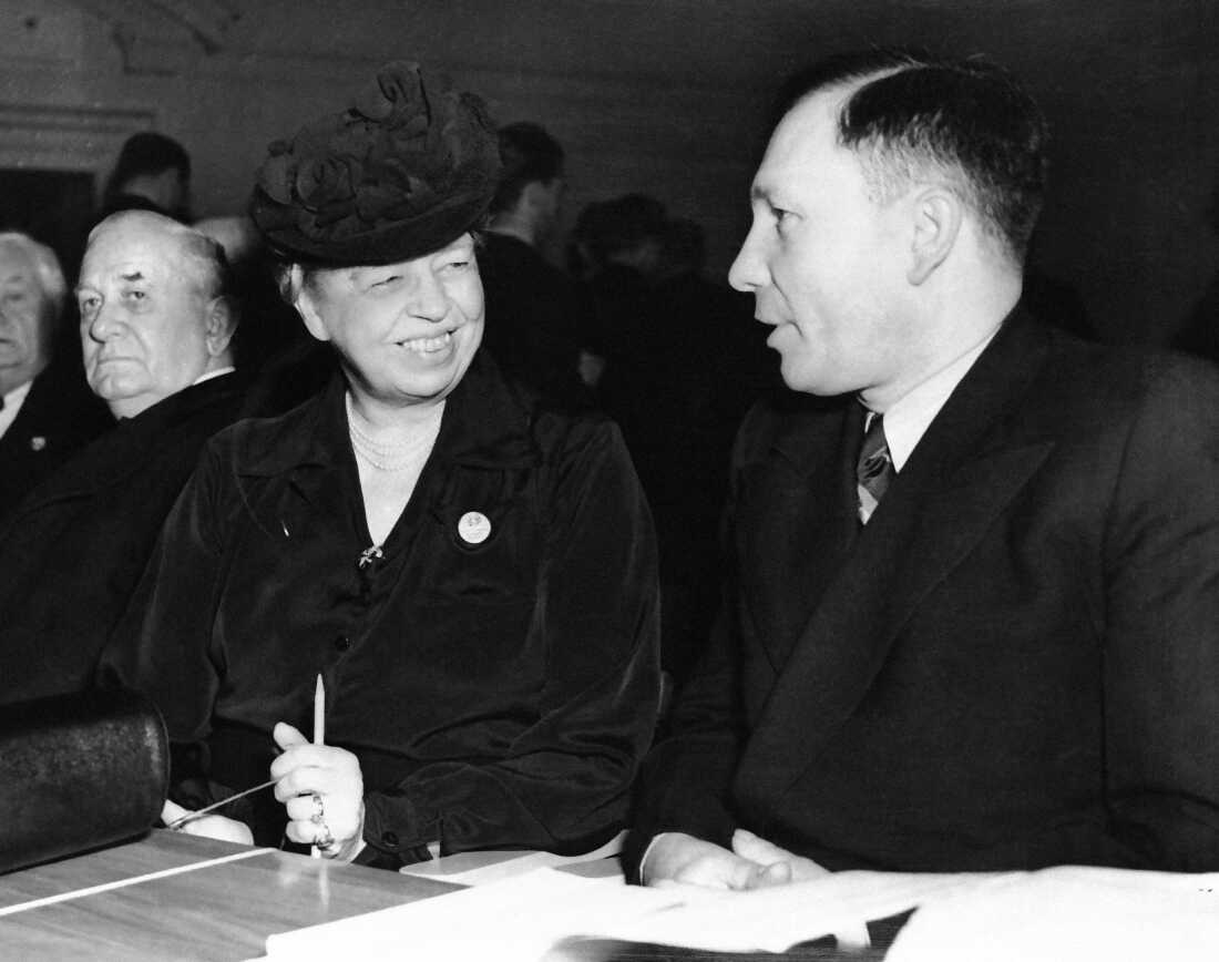 Mrs. Eleanor Roosevelt, in conversation with Mr. Vassill Kuznetsov, a member of the soviet delegation, at the Central Hall, Westminster in London, Jan. 11, 1946 where the General Assembly of the United Nations met for their second session.